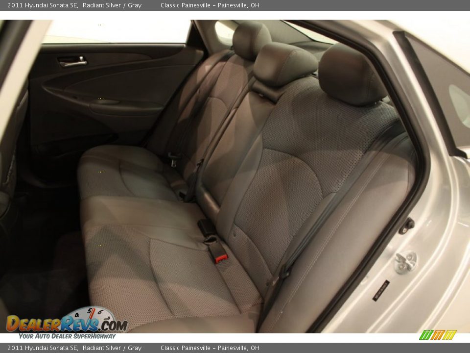 2011 Hyundai Sonata SE Radiant Silver / Gray Photo #28