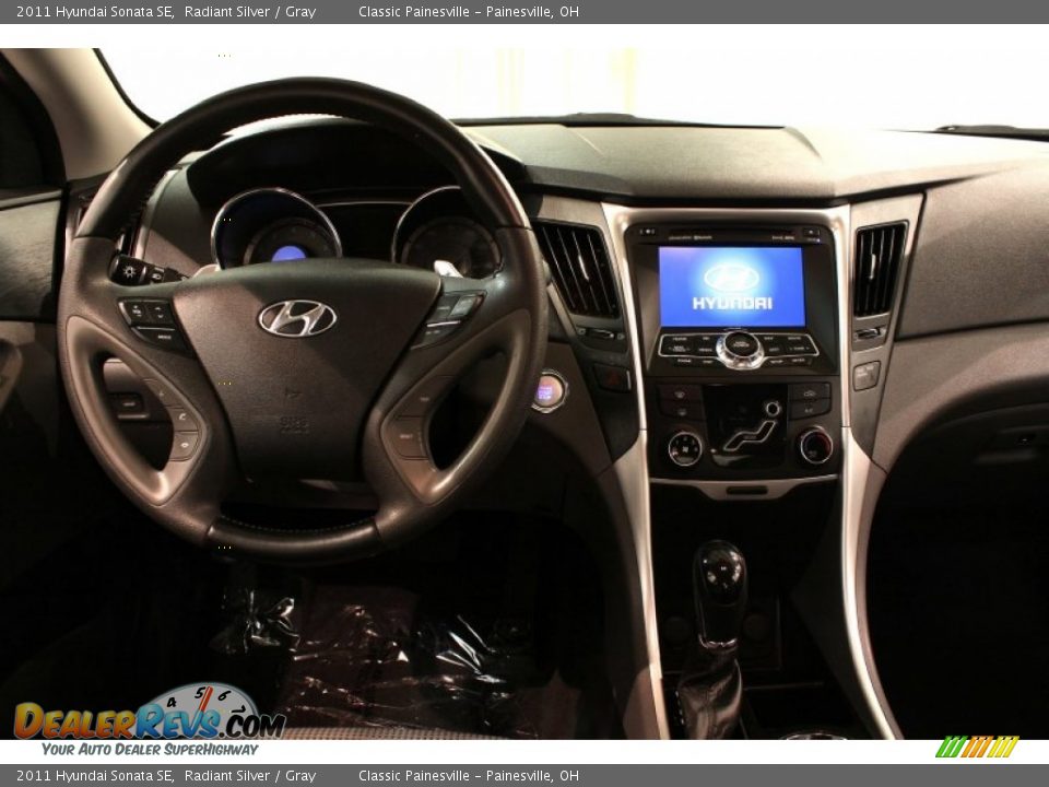 2011 Hyundai Sonata SE Radiant Silver / Gray Photo #29