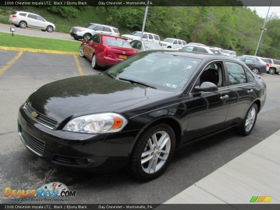 Front 3/4 View of 2008 Chevrolet Impala LTZ Photo #6