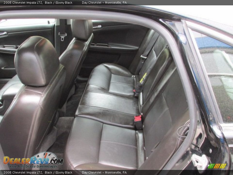 2008 Chevrolet Impala LTZ Black / Ebony Black Photo #18