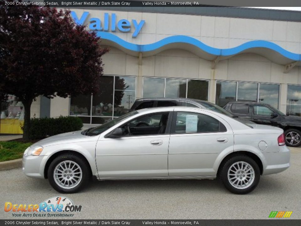 2006 Chrysler Sebring Sedan Bright Silver Metallic / Dark Slate Gray Photo #2