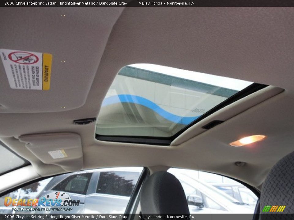 2006 Chrysler Sebring Sedan Bright Silver Metallic / Dark Slate Gray Photo #8
