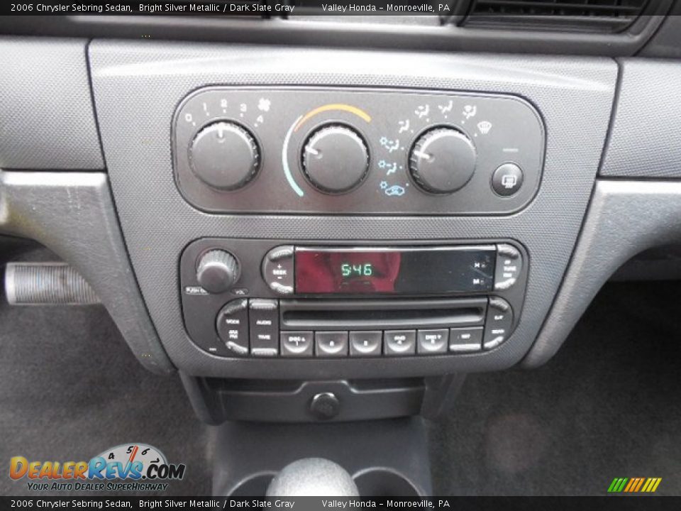 2006 Chrysler Sebring Sedan Bright Silver Metallic / Dark Slate Gray Photo #12