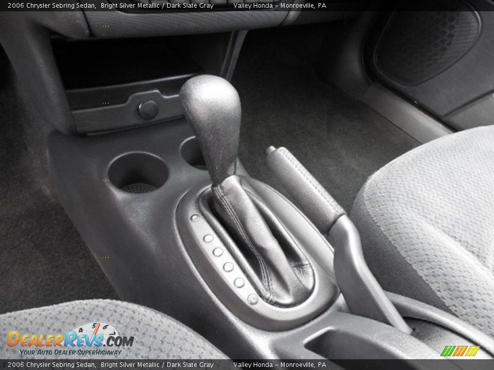 2006 Chrysler Sebring Sedan Bright Silver Metallic / Dark Slate Gray Photo #13