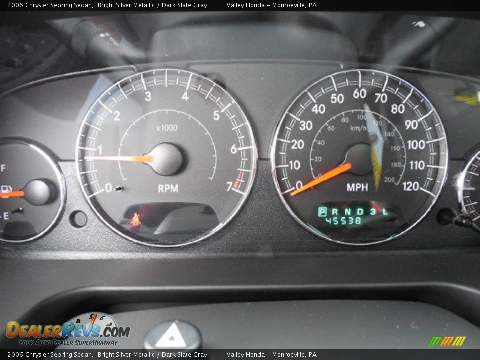 2006 Chrysler Sebring Sedan Bright Silver Metallic / Dark Slate Gray Photo #15