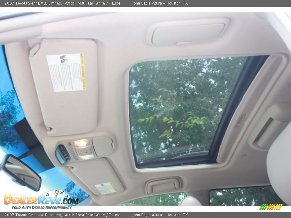 2007 Toyota Sienna XLE Limited Arctic Frost Pearl White / Taupe Photo #19