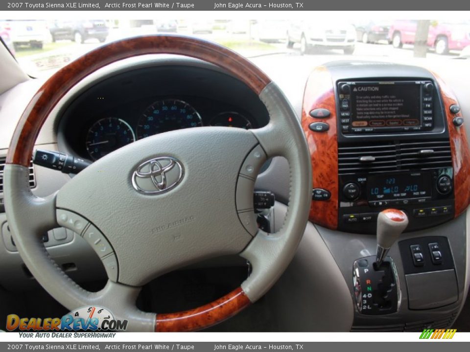 2007 Toyota Sienna XLE Limited Arctic Frost Pearl White / Taupe Photo #22