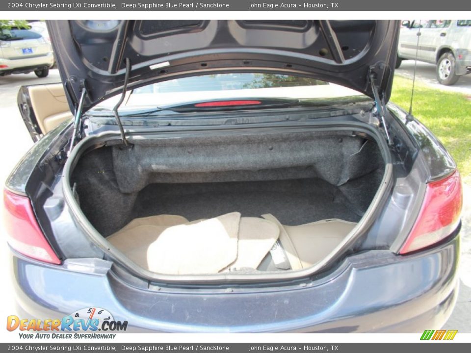 2004 Chrysler Sebring LXi Convertible Trunk Photo #17
