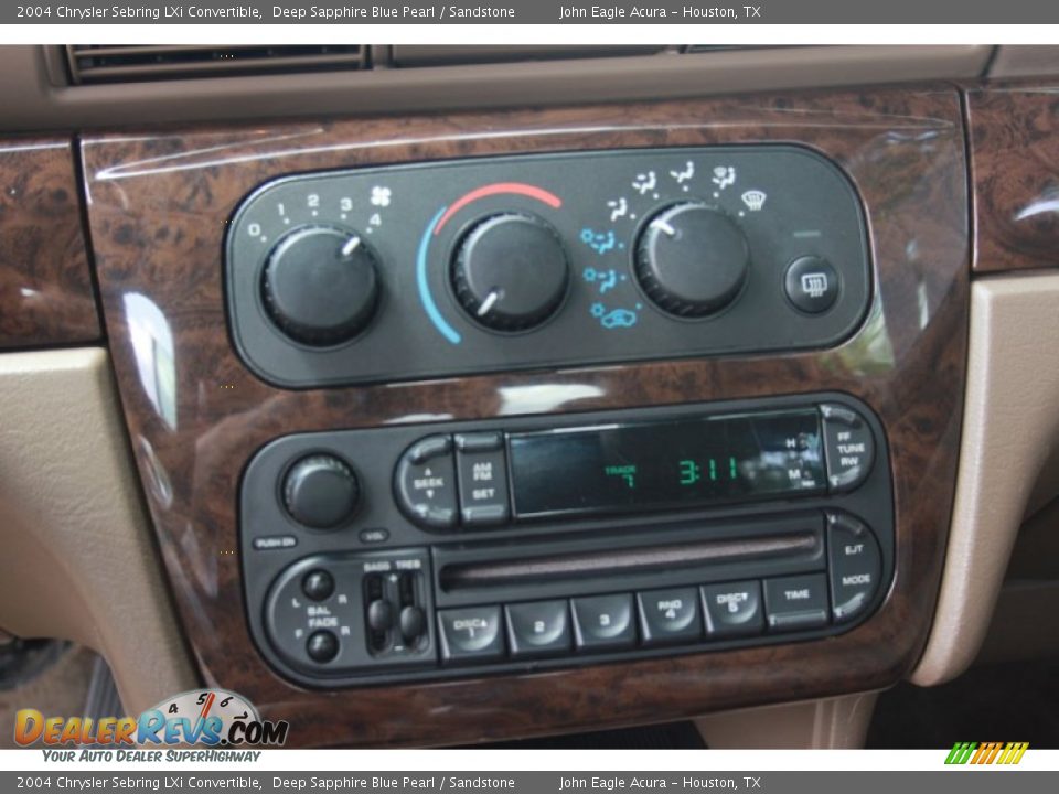 Controls of 2004 Chrysler Sebring LXi Convertible Photo #20