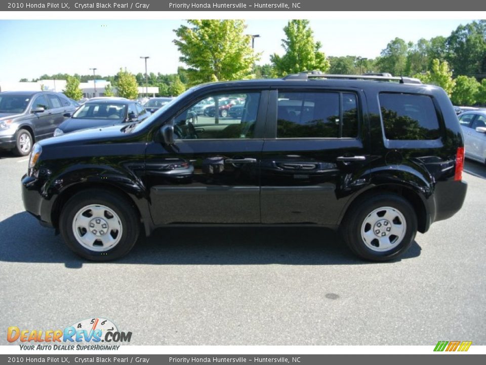 2010 Honda Pilot LX Crystal Black Pearl / Gray Photo #3