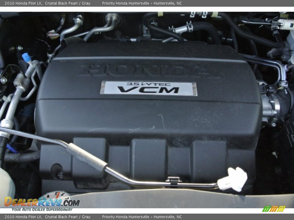 2010 Honda Pilot LX Crystal Black Pearl / Gray Photo #23