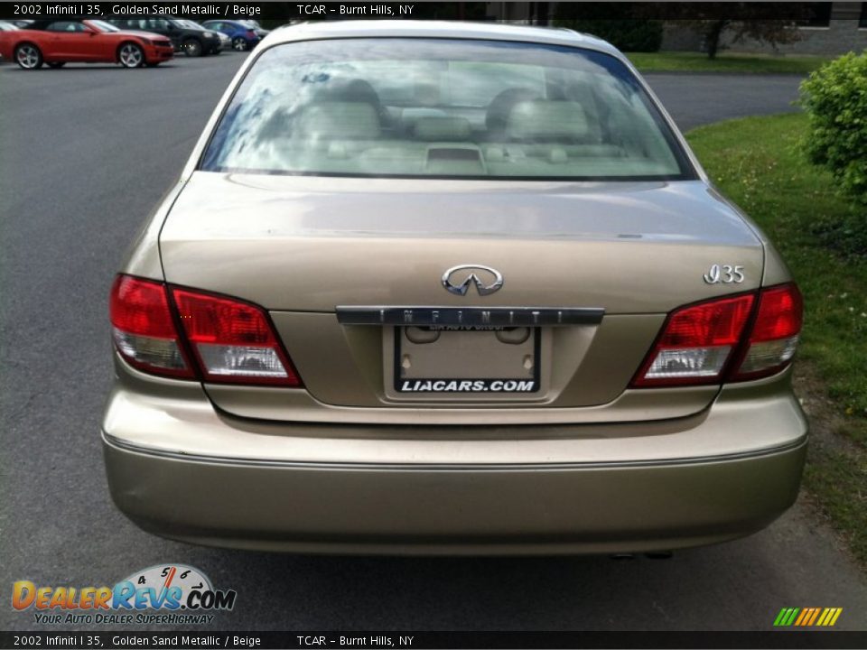 2002 Infiniti I 35 Golden Sand Metallic / Beige Photo #7