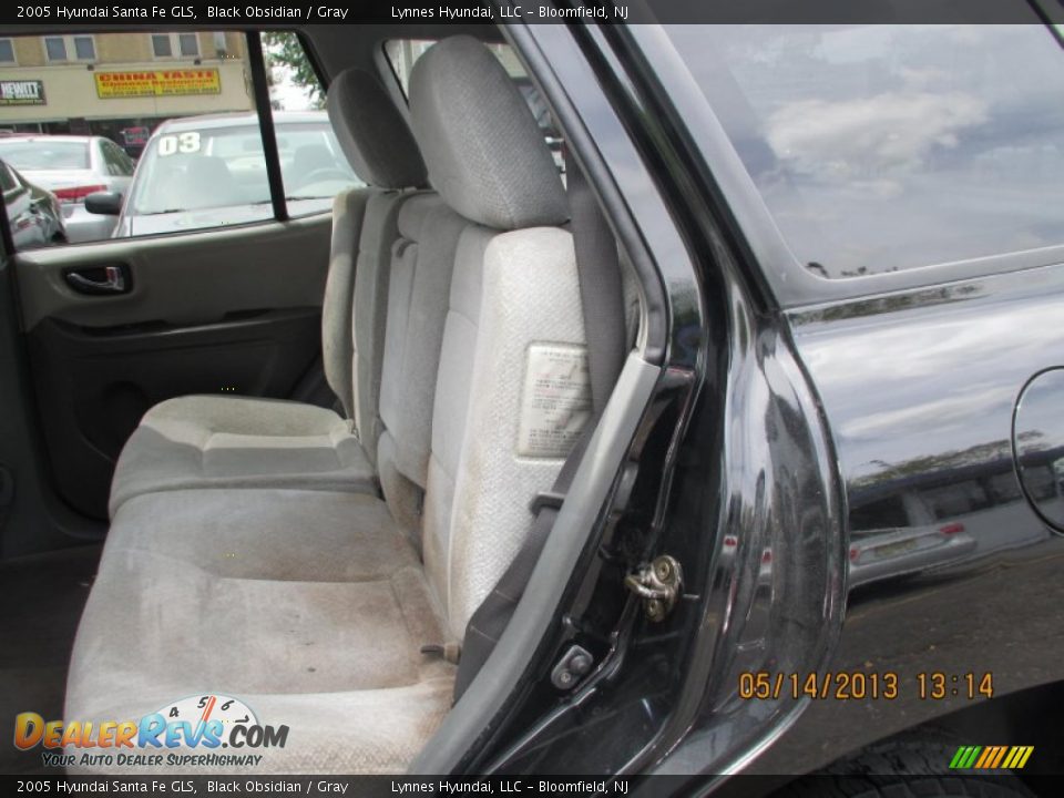 2005 Hyundai Santa Fe GLS Black Obsidian / Gray Photo #8