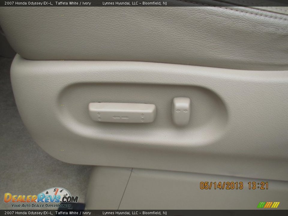 2007 Honda Odyssey EX-L Taffeta White / Ivory Photo #8