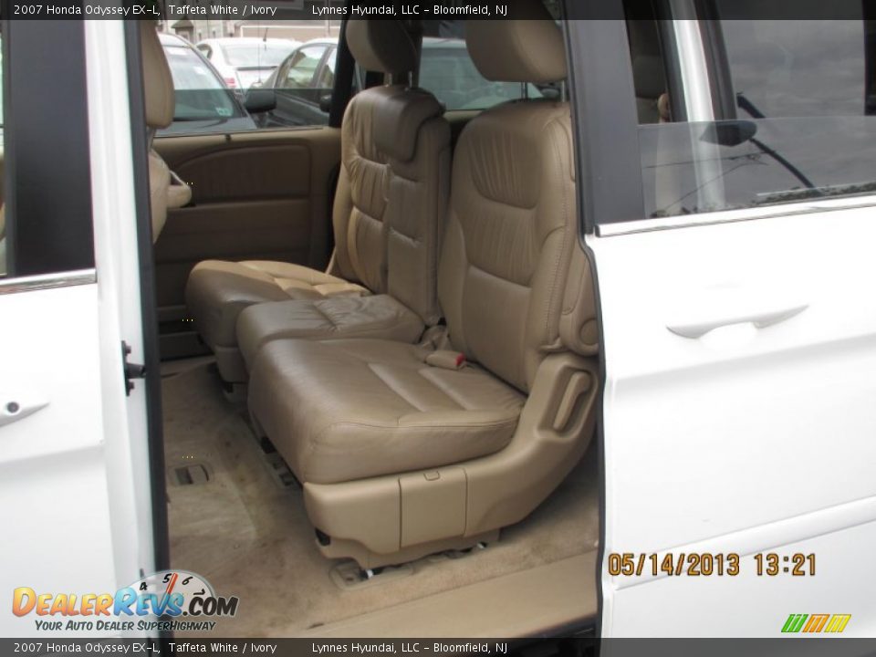 2007 Honda Odyssey EX-L Taffeta White / Ivory Photo #9