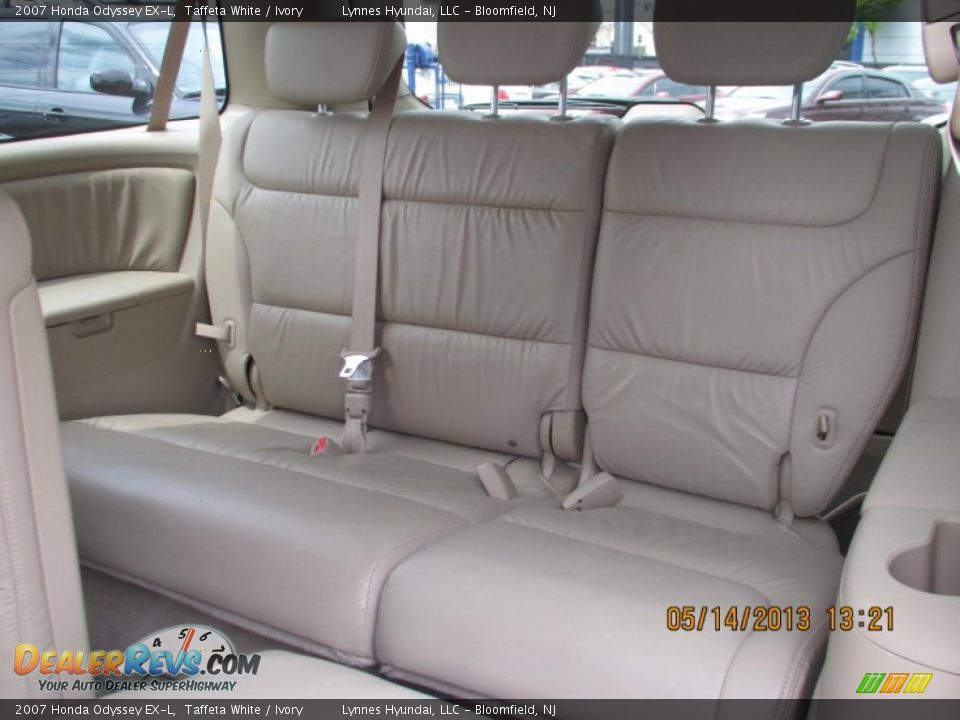 2007 Honda Odyssey EX-L Taffeta White / Ivory Photo #10