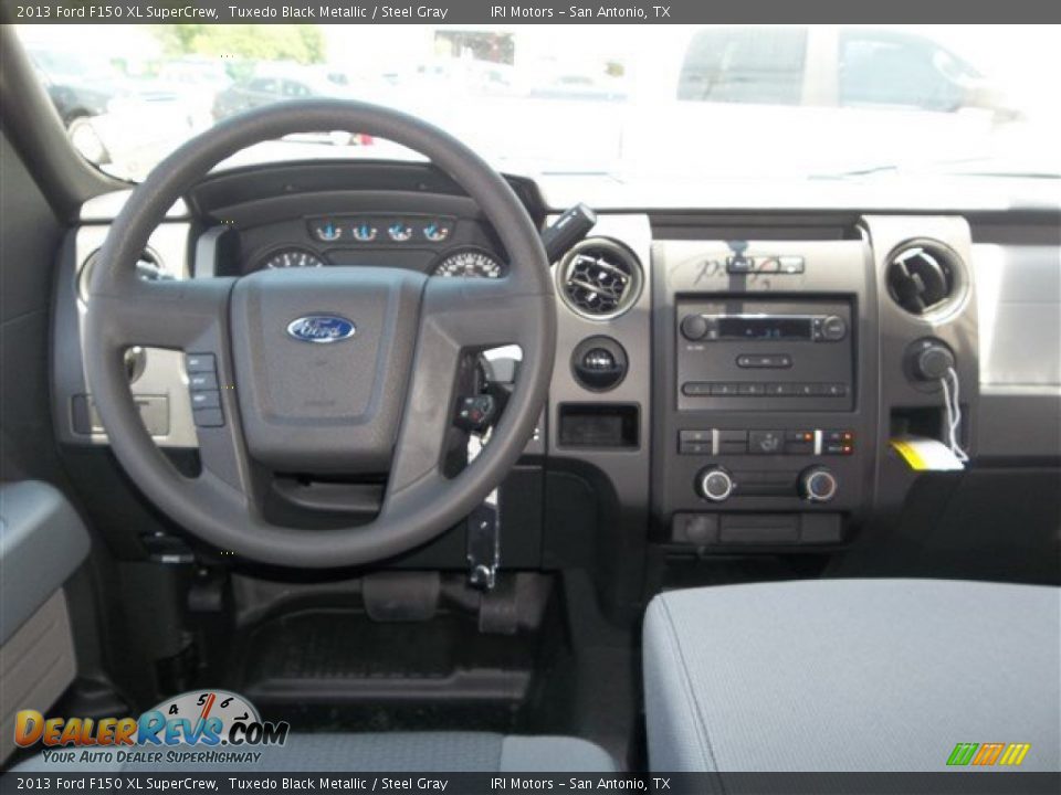 2013 Ford F150 XL SuperCrew Tuxedo Black Metallic / Steel Gray Photo #19