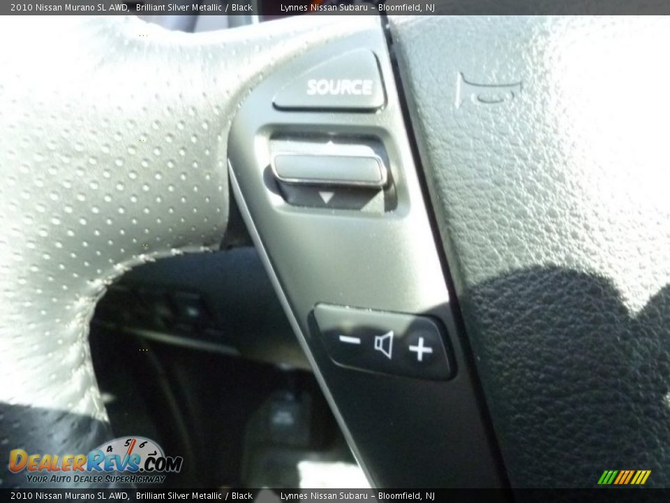 2010 Nissan Murano SL AWD Brilliant Silver Metallic / Black Photo #15