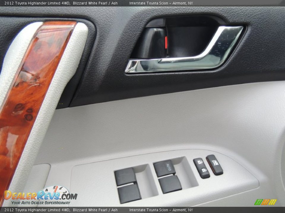 2012 Toyota Highlander Limited 4WD Blizzard White Pearl / Ash Photo #8