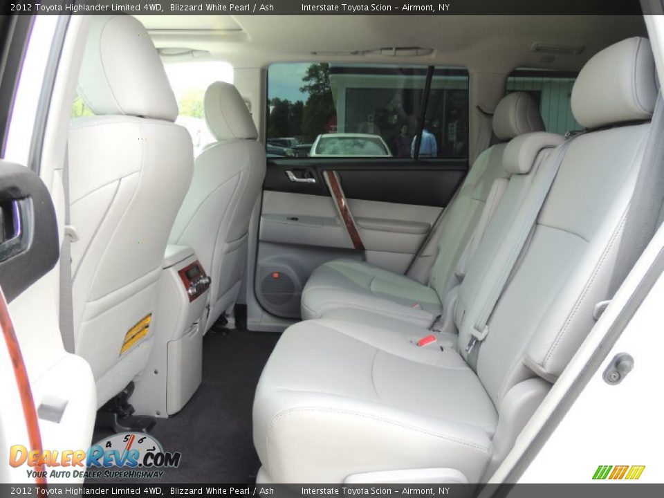 2012 Toyota Highlander Limited 4WD Blizzard White Pearl / Ash Photo #17
