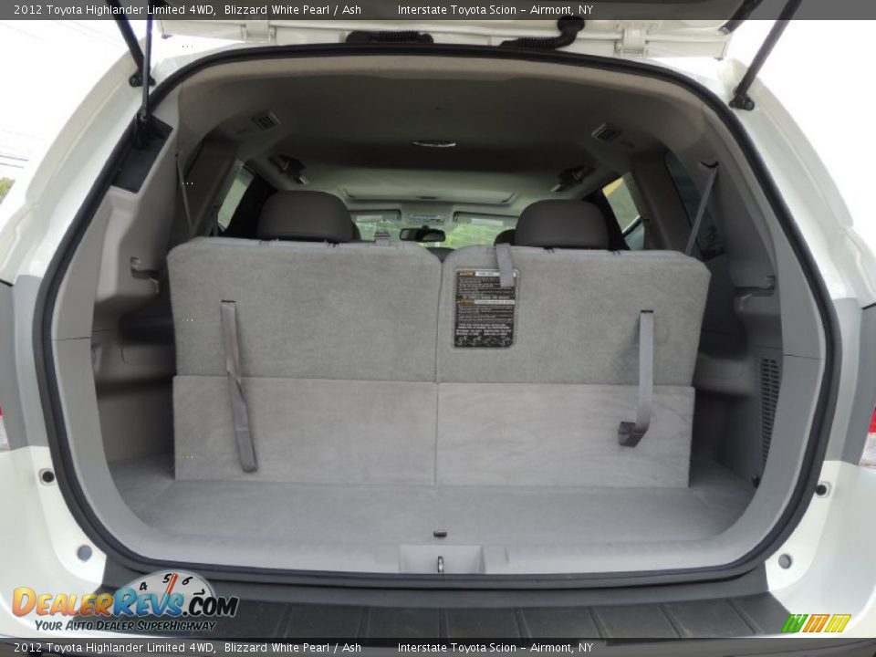 2012 Toyota Highlander Limited 4WD Blizzard White Pearl / Ash Photo #18