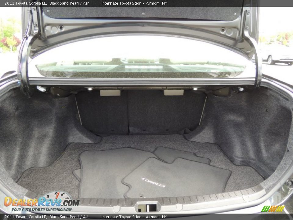 2011 Toyota Corolla LE Black Sand Pearl / Ash Photo #17