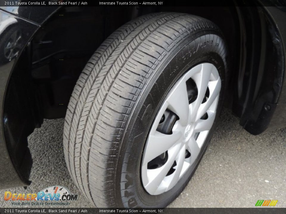2011 Toyota Corolla LE Black Sand Pearl / Ash Photo #23