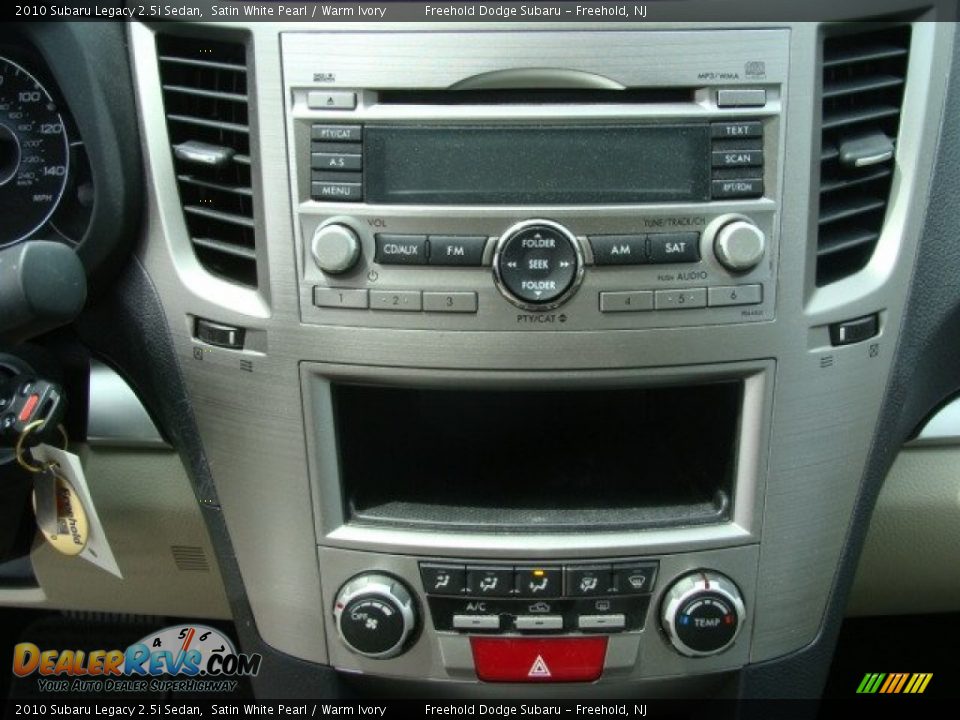 2010 Subaru Legacy 2.5i Sedan Satin White Pearl / Warm Ivory Photo #13