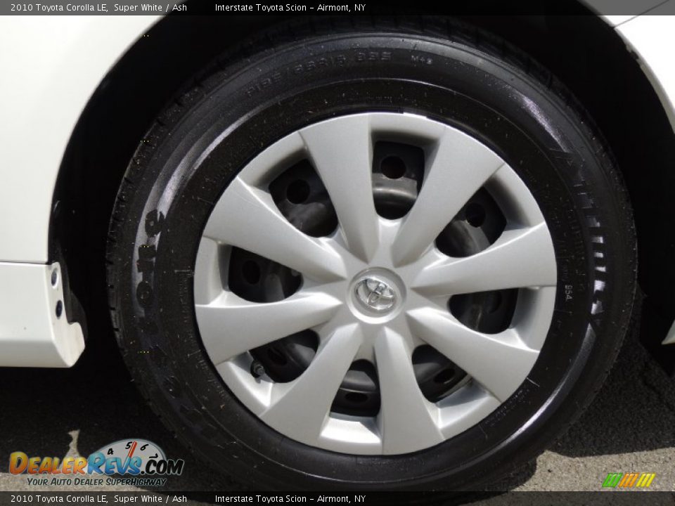 2010 Toyota Corolla LE Super White / Ash Photo #22