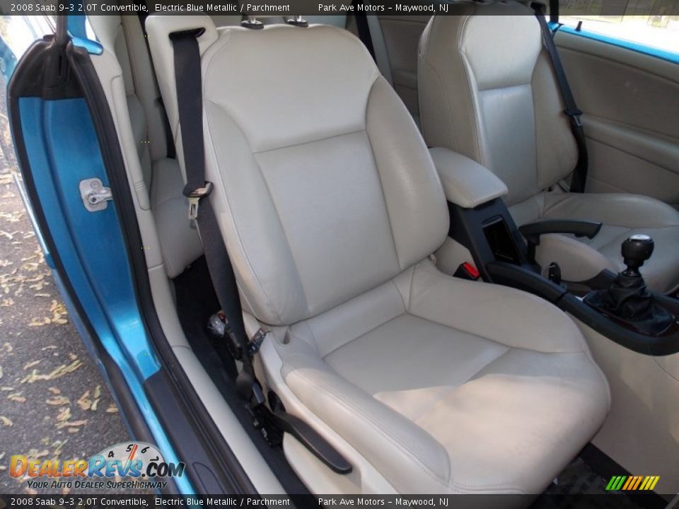 Front Seat of 2008 Saab 9-3 2.0T Convertible Photo #17