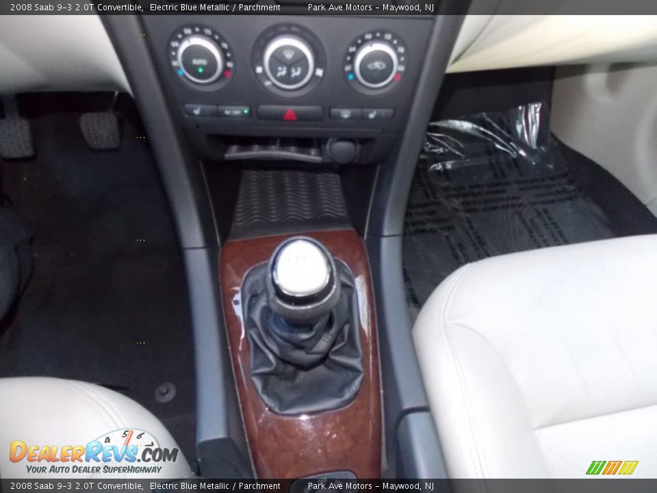 2008 Saab 9-3 2.0T Convertible Shifter Photo #27