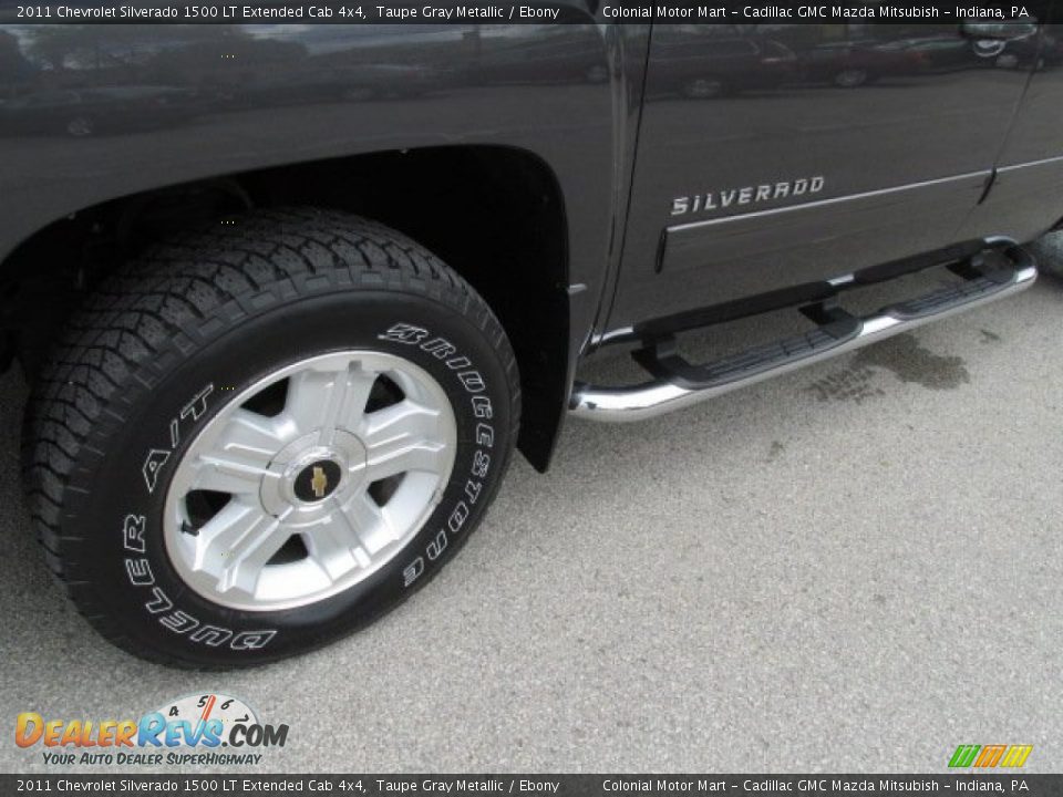 2011 Chevrolet Silverado 1500 LT Extended Cab 4x4 Taupe Gray Metallic / Ebony Photo #3