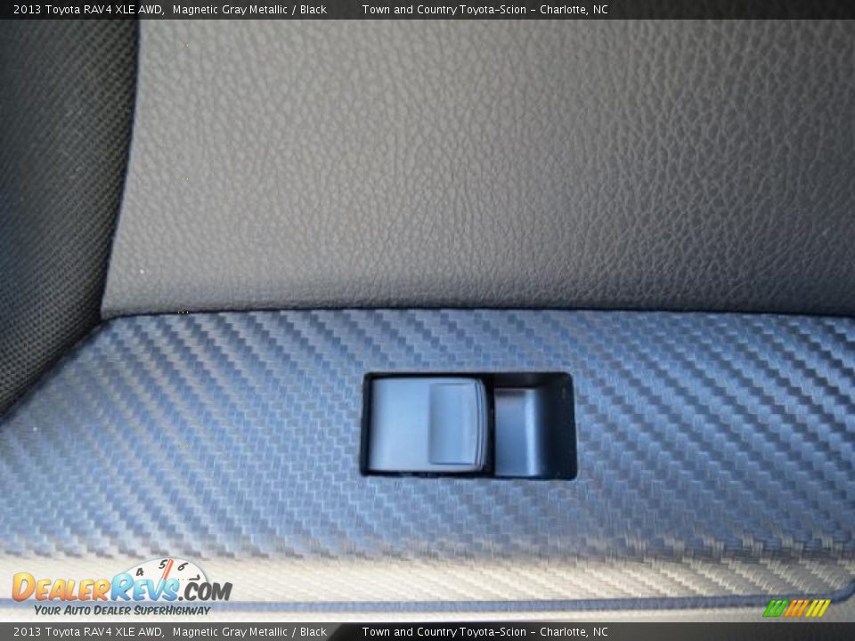 2013 Toyota RAV4 XLE AWD Magnetic Gray Metallic / Black Photo #7