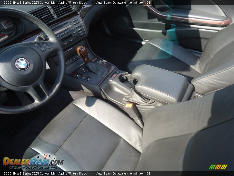 2006 BMW 3 Series 325i Convertible Alpine White / Black Photo #26