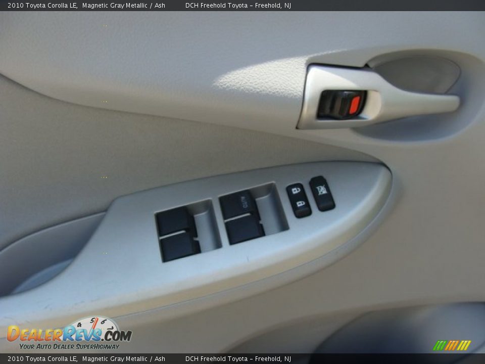 2010 Toyota Corolla LE Magnetic Gray Metallic / Ash Photo #10