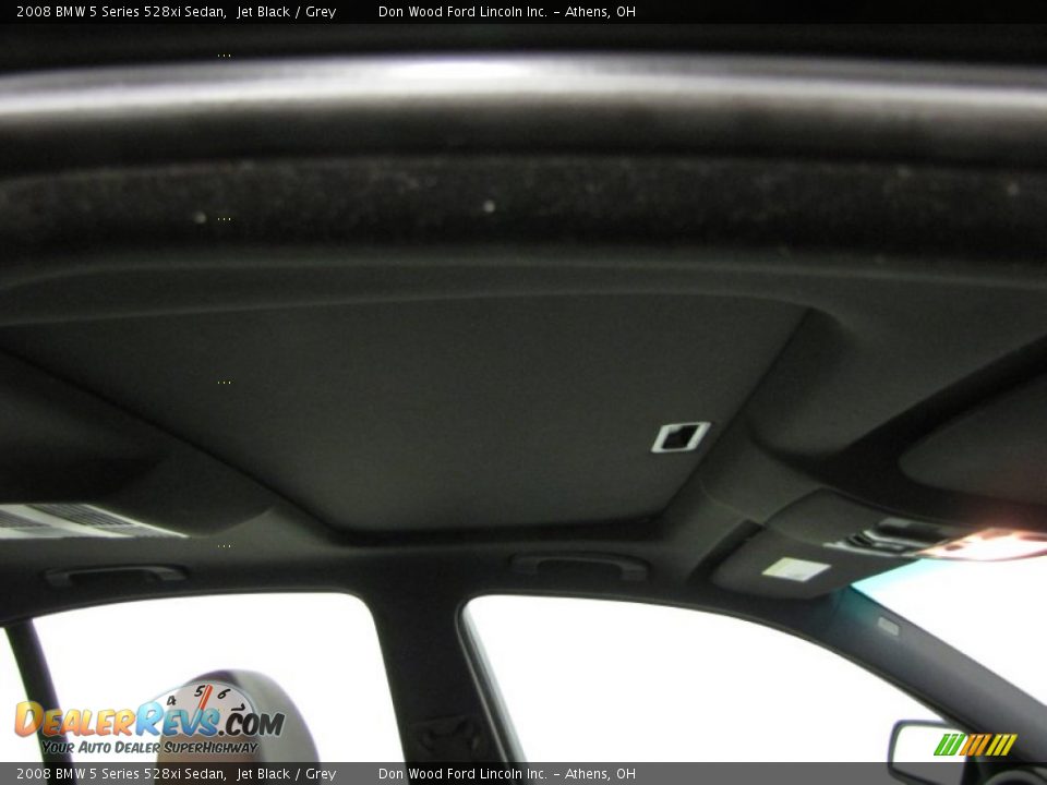2008 BMW 5 Series 528xi Sedan Jet Black / Grey Photo #5