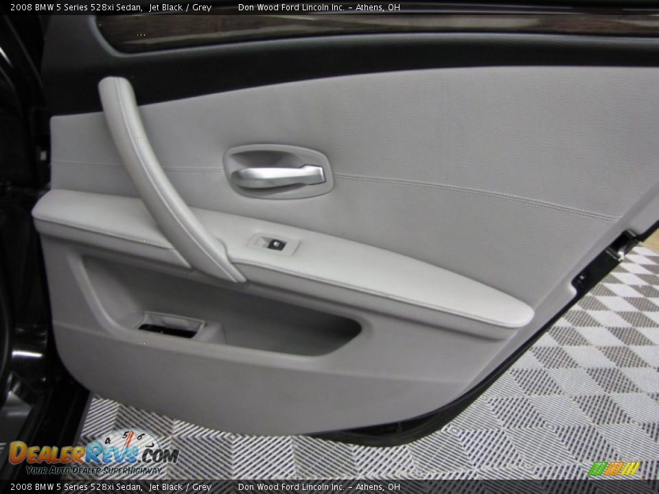 2008 BMW 5 Series 528xi Sedan Jet Black / Grey Photo #7