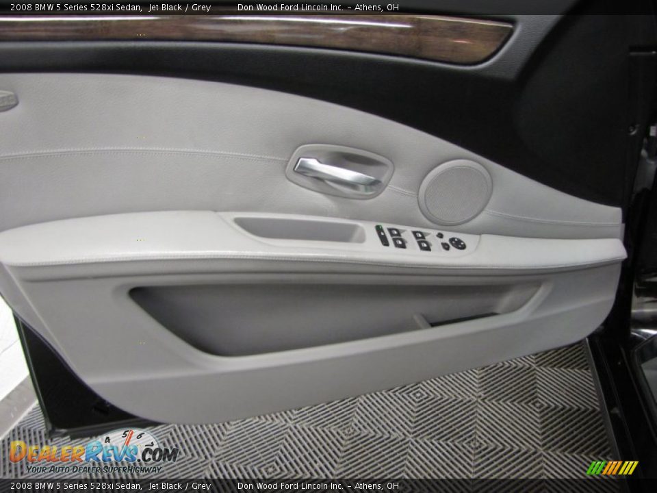 2008 BMW 5 Series 528xi Sedan Jet Black / Grey Photo #14
