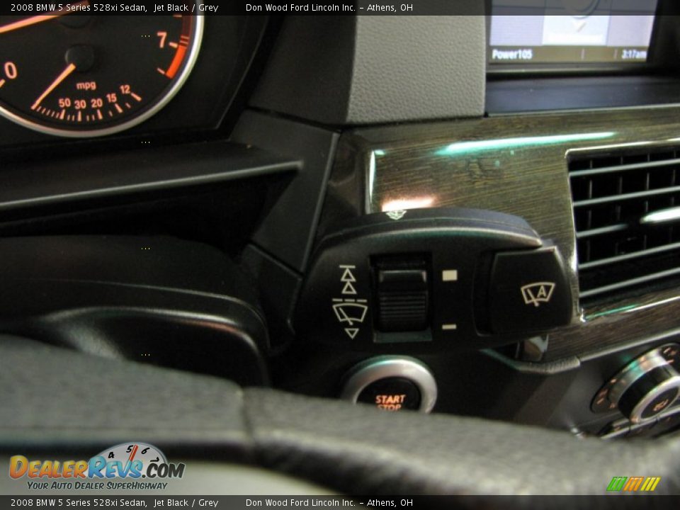 2008 BMW 5 Series 528xi Sedan Jet Black / Grey Photo #21
