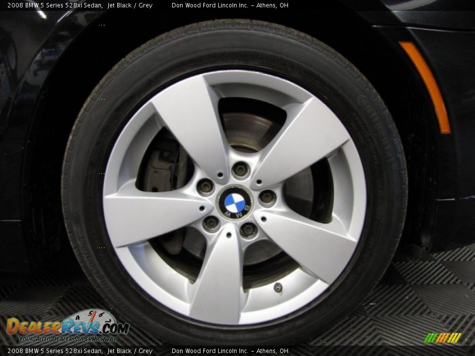2008 BMW 5 Series 528xi Sedan Jet Black / Grey Photo #28