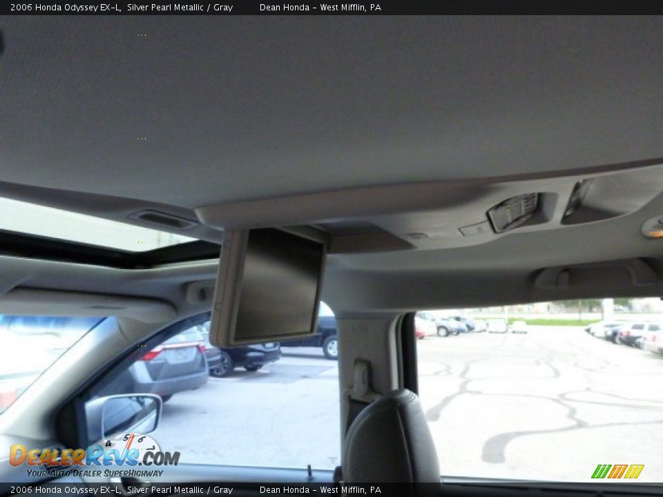 2006 Honda Odyssey EX-L Silver Pearl Metallic / Gray Photo #12