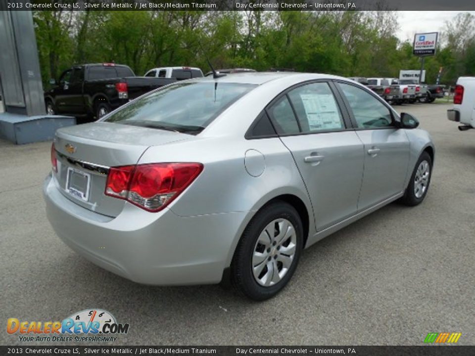 2013 Chevrolet Cruze LS Silver Ice Metallic / Jet Black/Medium Titanium Photo #6