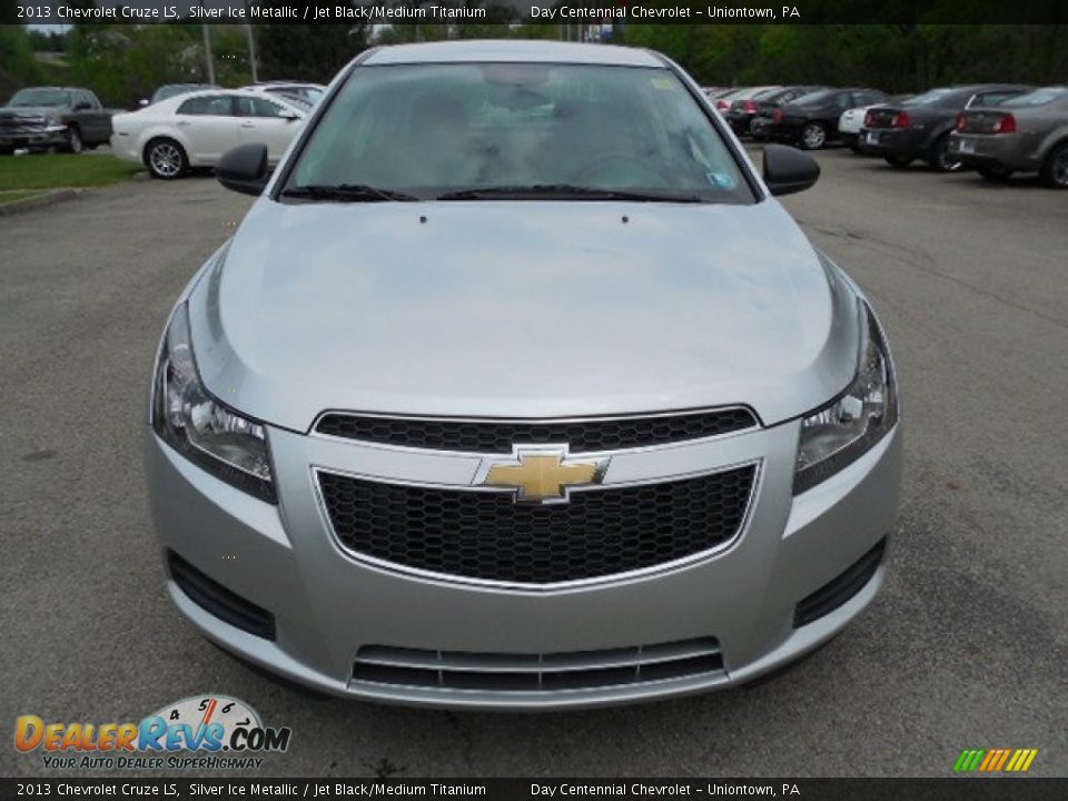 2013 Chevrolet Cruze LS Silver Ice Metallic / Jet Black/Medium Titanium Photo #11