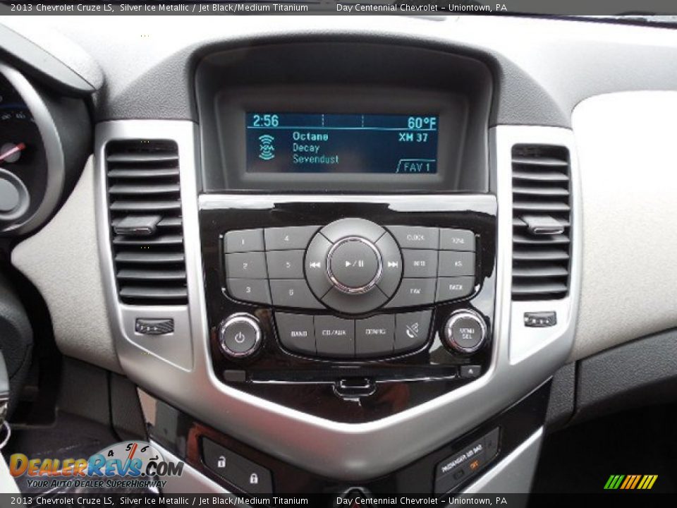 2013 Chevrolet Cruze LS Silver Ice Metallic / Jet Black/Medium Titanium Photo #16