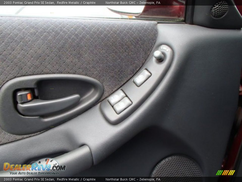 2003 Pontiac Grand Prix SE Sedan Redfire Metallic / Graphite Photo #10
