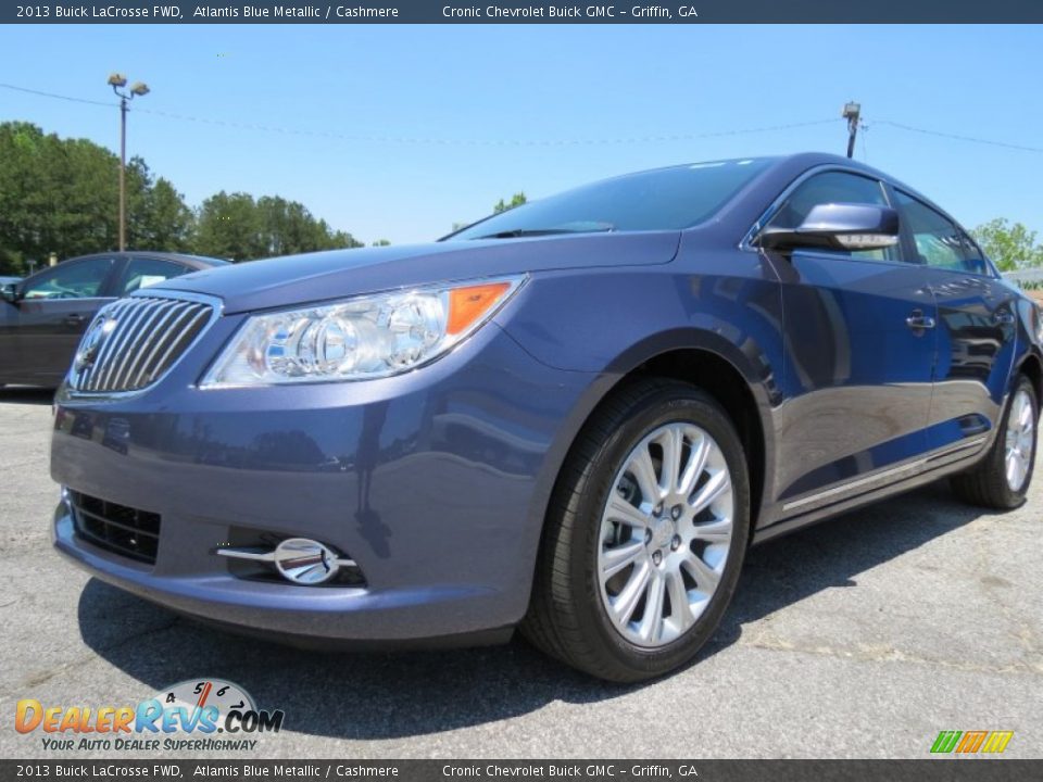 Front 3/4 View of 2013 Buick LaCrosse FWD Photo #3