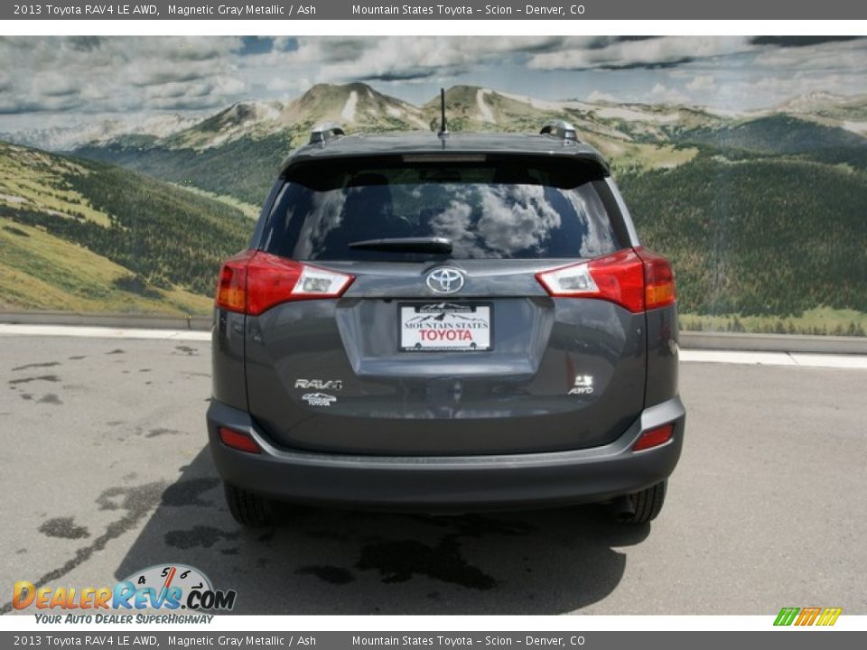 2013 Toyota RAV4 LE AWD Magnetic Gray Metallic / Ash Photo #4