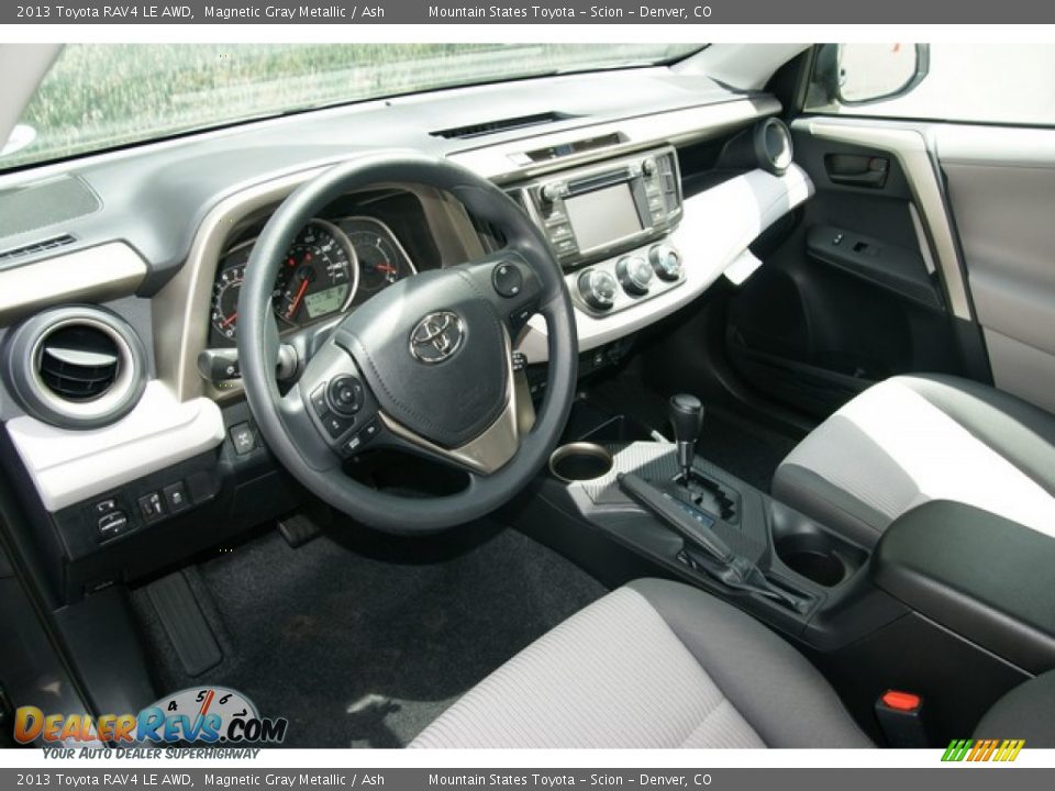 2013 Toyota RAV4 LE AWD Magnetic Gray Metallic / Ash Photo #5