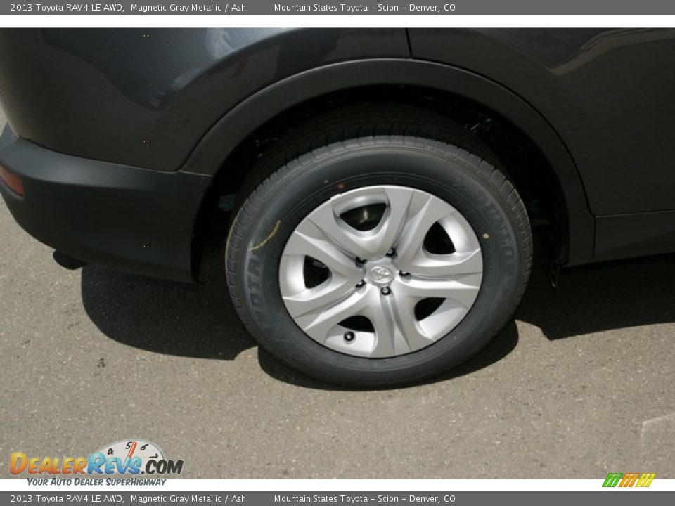 2013 Toyota RAV4 LE AWD Magnetic Gray Metallic / Ash Photo #9