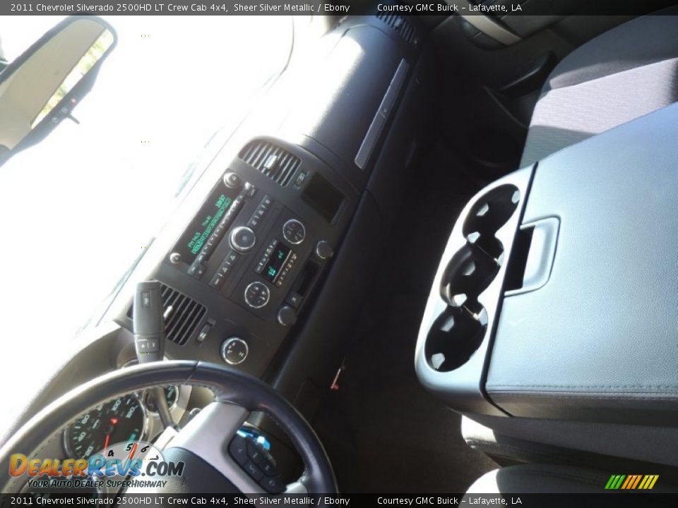 2011 Chevrolet Silverado 2500HD LT Crew Cab 4x4 Sheer Silver Metallic / Ebony Photo #20